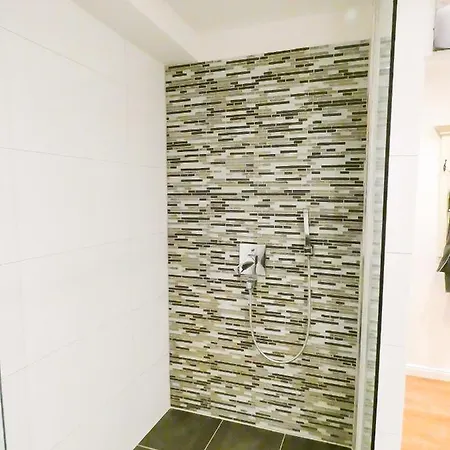 *****luxus-flat Im Herzen Von Apartman Hilden